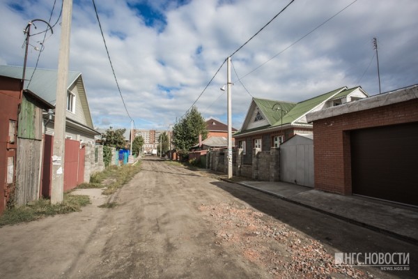 Новосибирцы бросились менять дешевеющие дома на квартиры